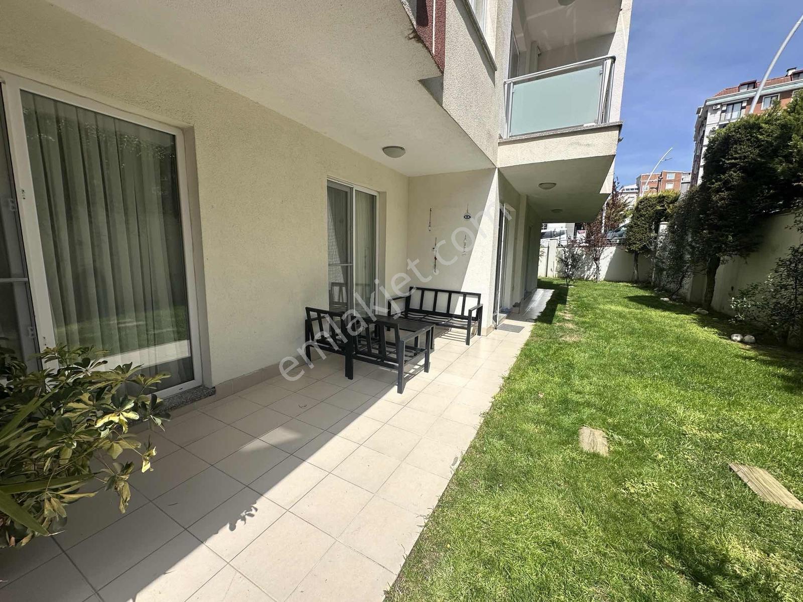 Büyükçekmece Pınartepe Aileye Uygun Havuzlu 2+1 Bahçe Katı - Görsel 8