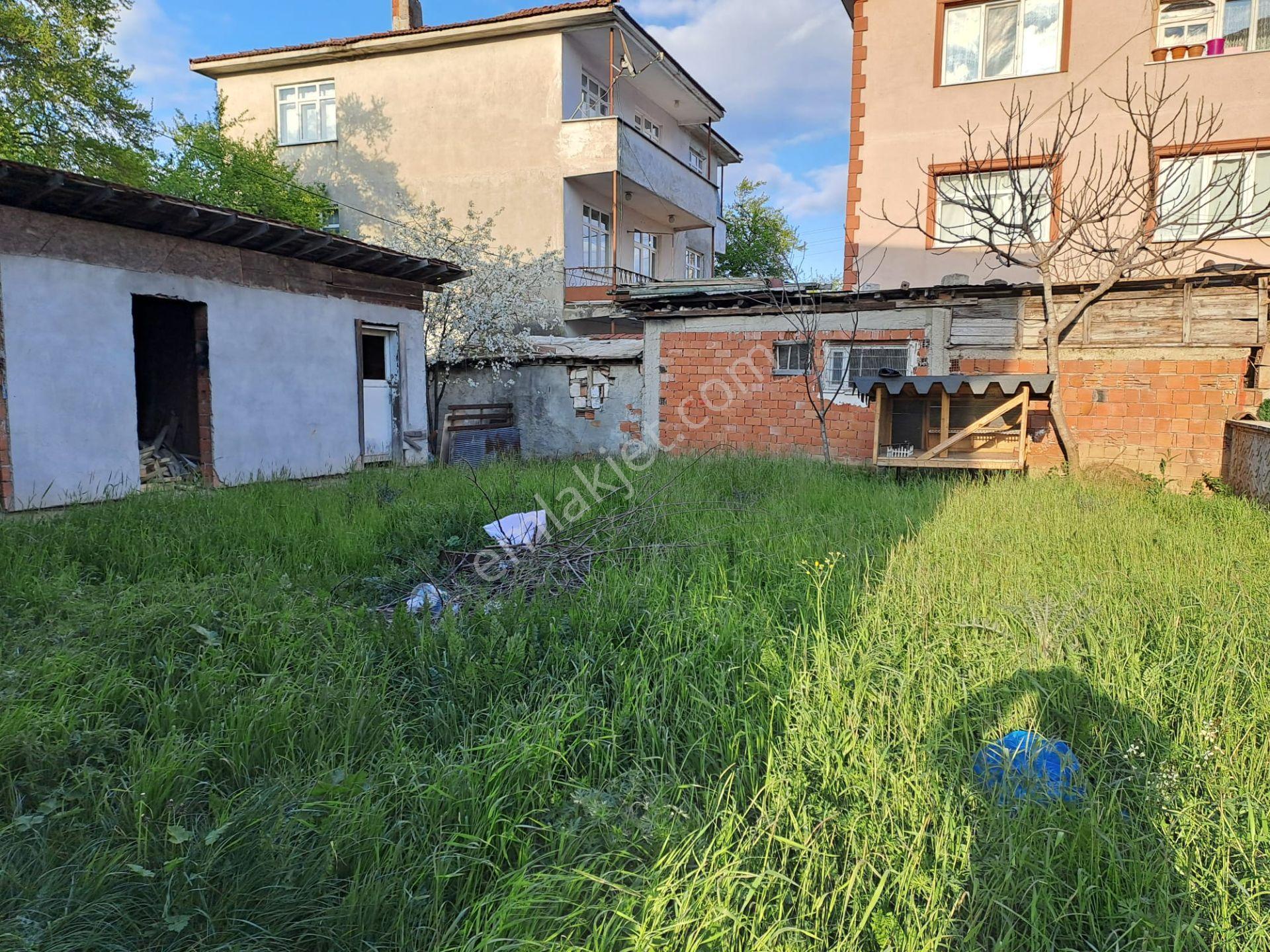 Körpeşler Mahallesinde Satılık 3 Katlı Müstakil Bina - Görsel 22