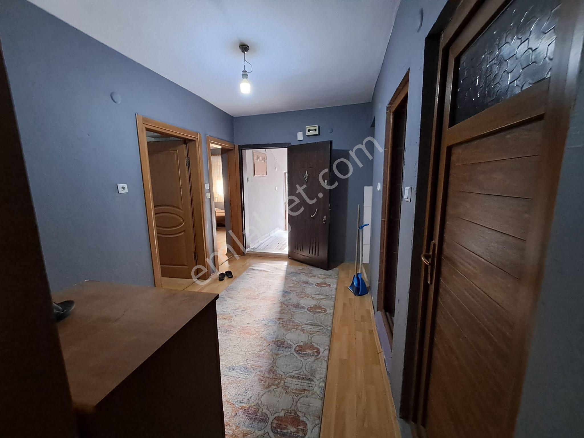 Körpeşler Mahallesinde Satılık 3 Katlı Müstakil Bina - Görsel 4