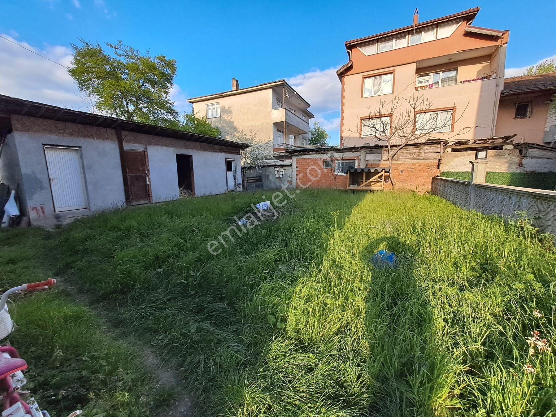 Körpeşler Mahallesinde Satılık 3 Katlı Müstakil Bina - Görsel 24