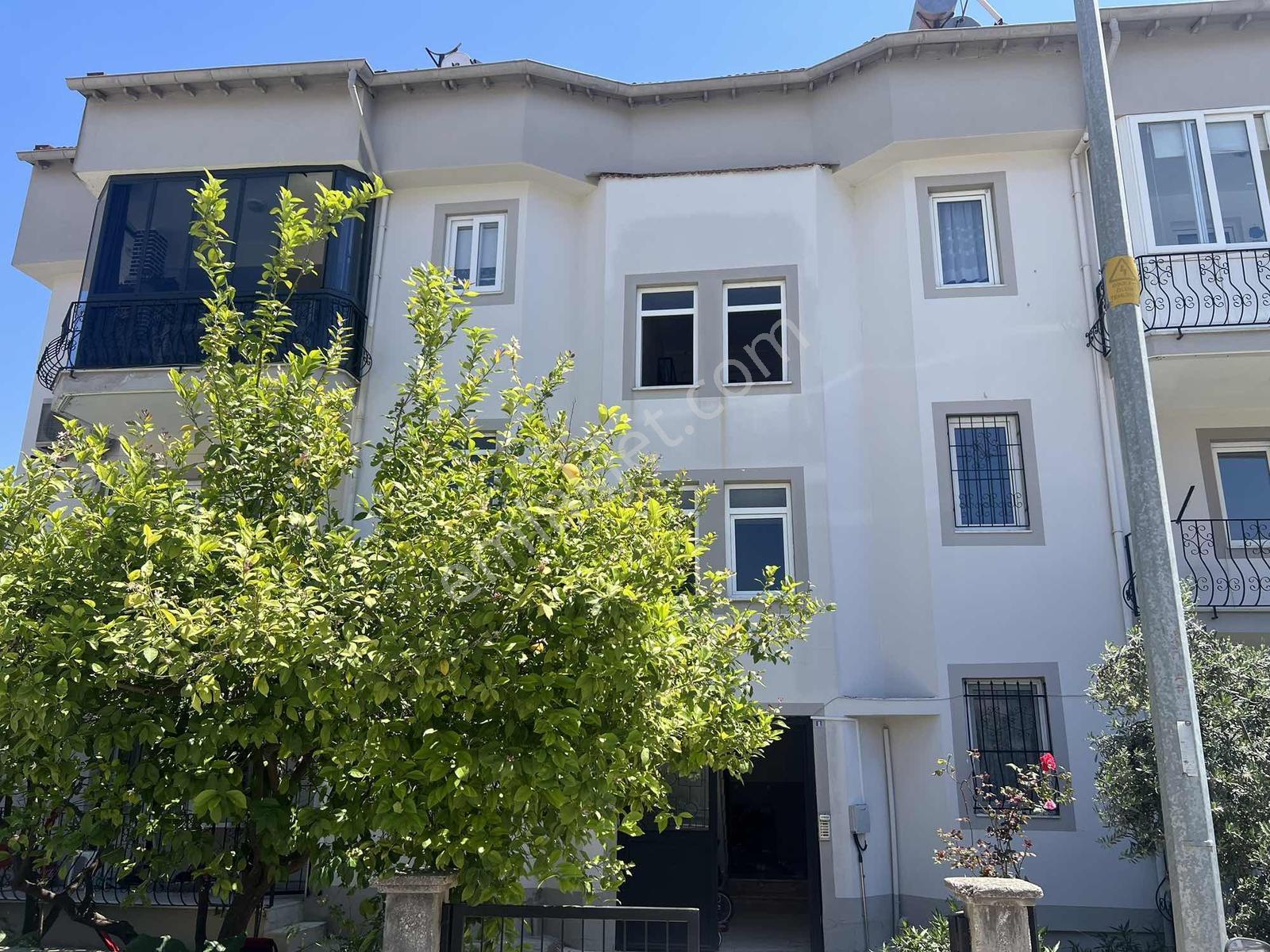 Tuzla Mahallesinde Kiralık Ara Kat Daire