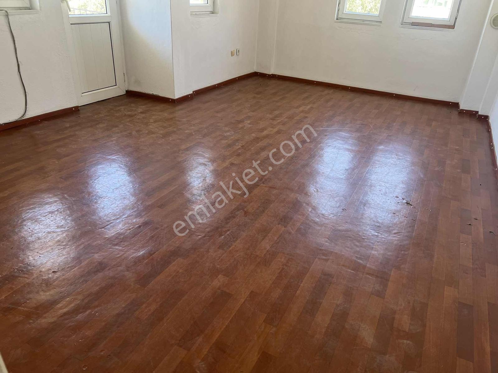 Tuzla Mahallesinde Kiralık Ara Kat Daire - Görsel 6