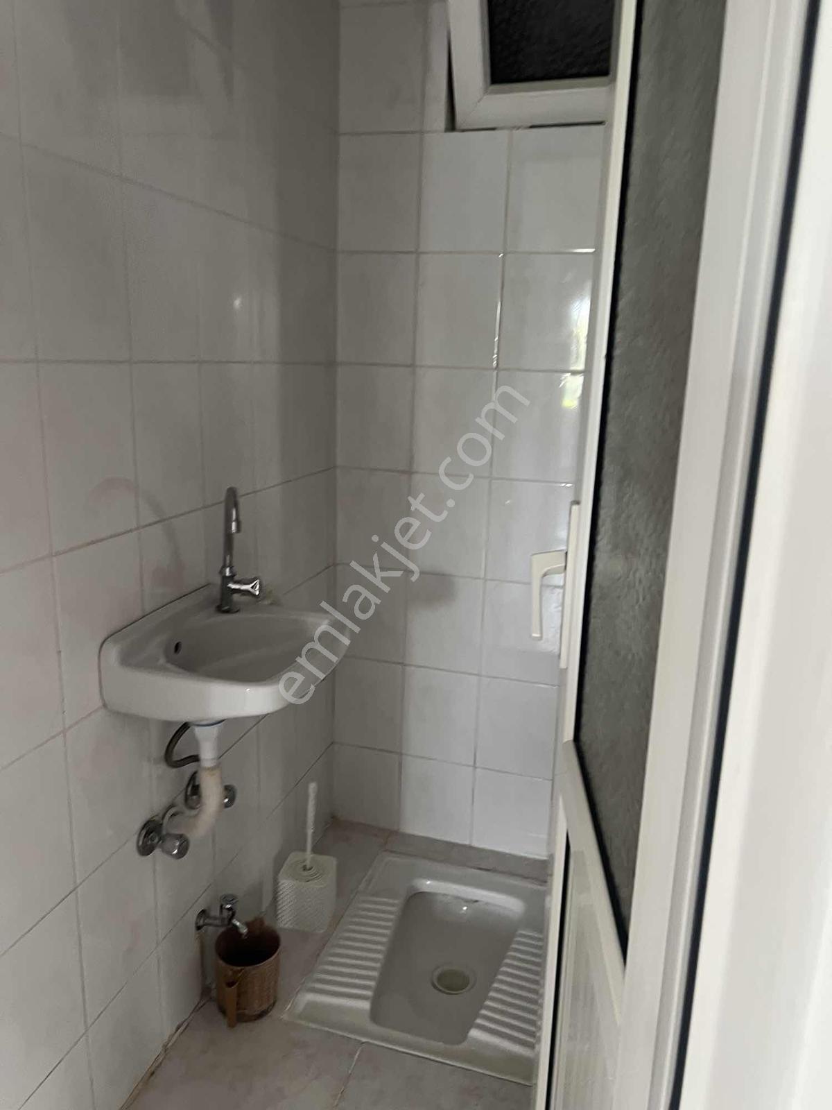 Tuzla Mahallesinde Kiralık Ara Kat Daire - Görsel 8