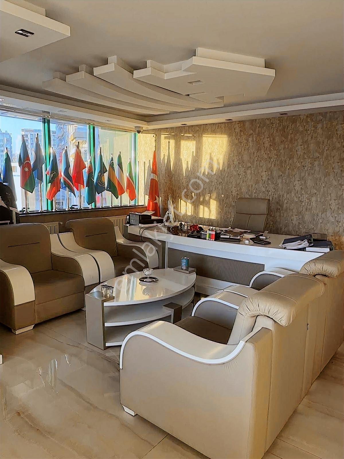 Karşıyaka'da Satılık 3+1 Ultralüks Dayalı Döşeli Büro - Görsel 22