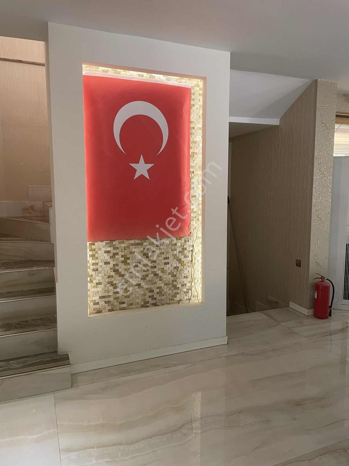 Karşıyaka'da Satılık 3+1 Ultralüks Dayalı Döşeli Büro - Görsel 7