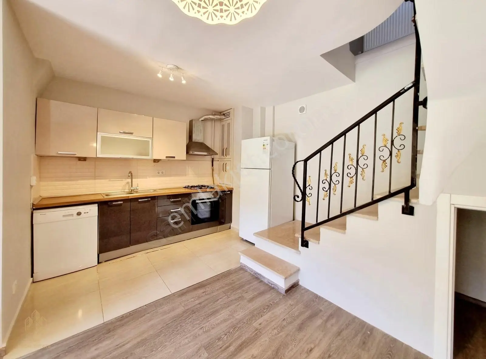 Sarıyer Rumelifeneri İstanblue Villaları'nda Kiralık Villa - Görsel 2