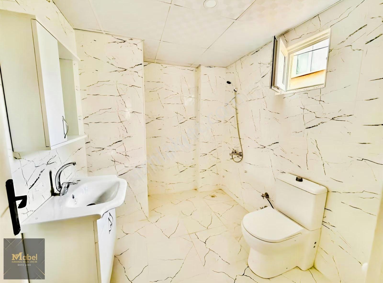 Sıfır Çarşı İçerisi Oturuma Hazır 2+1 Balkonlu Kiralık Daire - Görsel 16