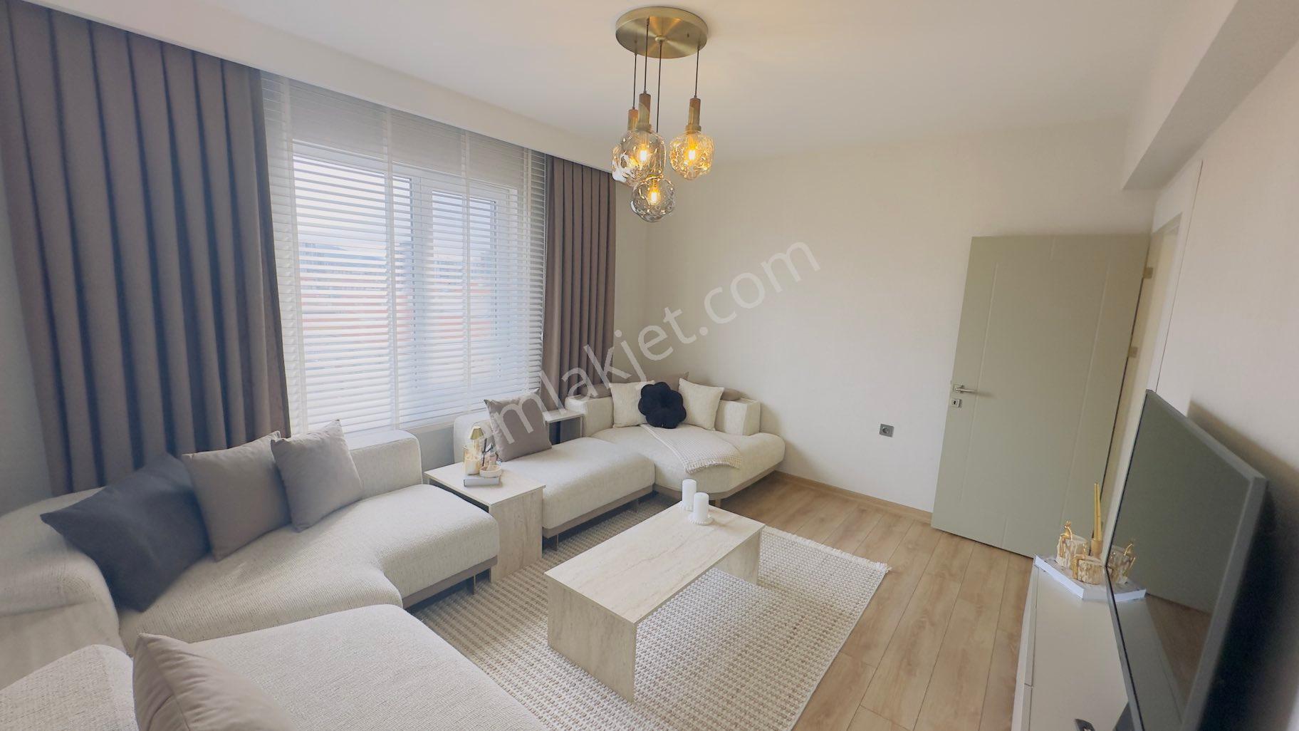 Kc Emlaktan Yenikent’in En Gözde Sitesinde 3+1 Ultra Lüks 165m2 Masrafsız Fırsat Dairesi - Görsel 6