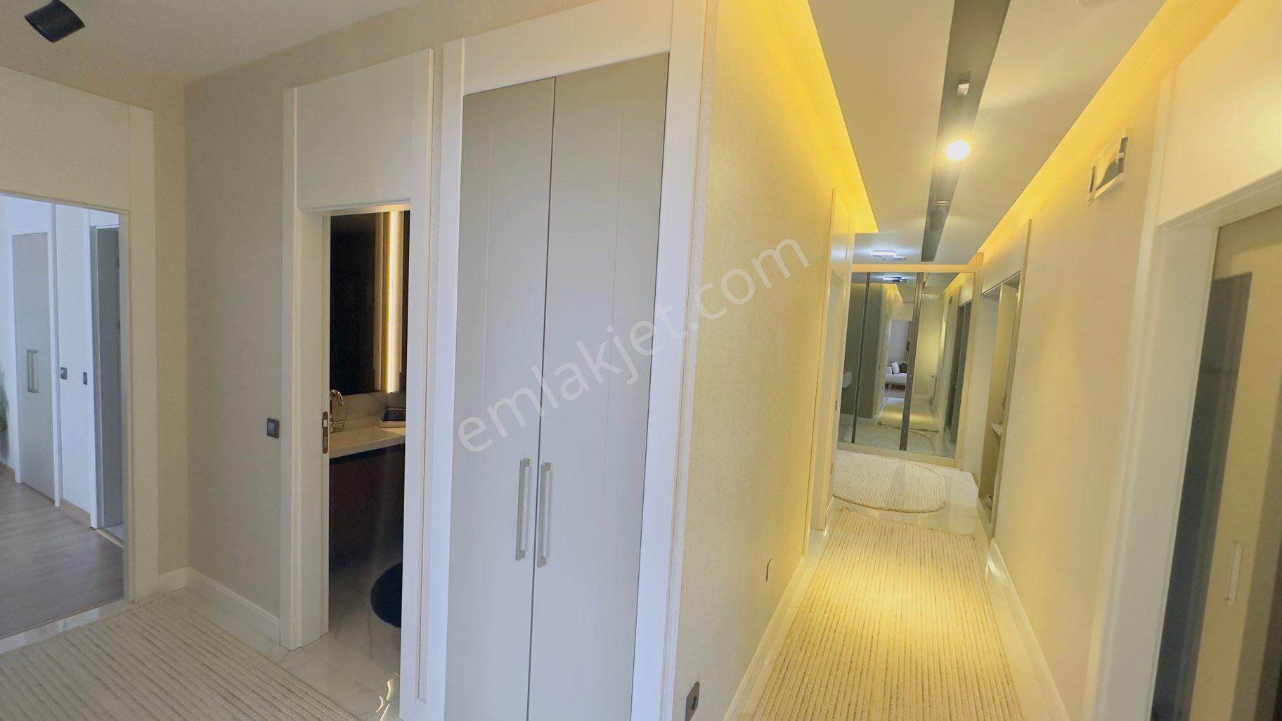 Kc Emlaktan Yenikent’in En Gözde Sitesinde 3+1 Ultra Lüks 165m2 Masrafsız Fırsat Dairesi - Görsel 5