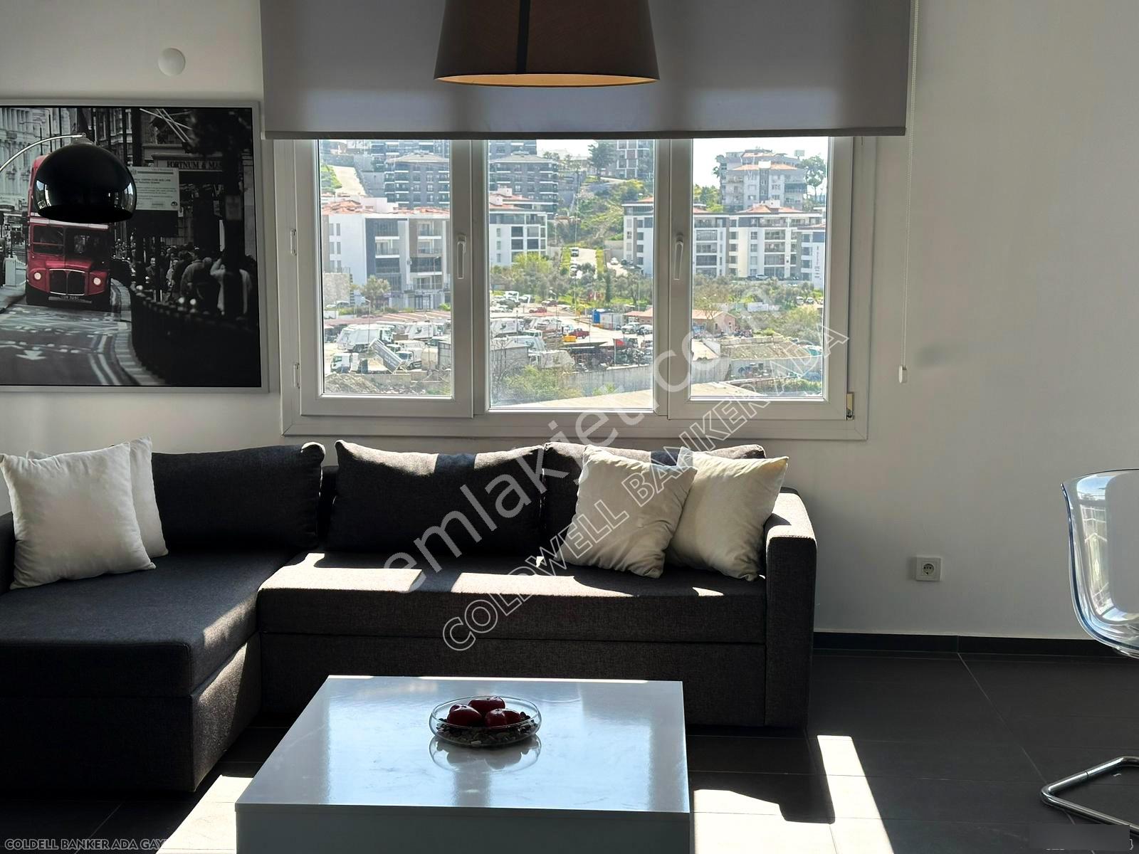Kuşadası'nda Kiralık 2+1 Eşyalı Daire - Görsel 2