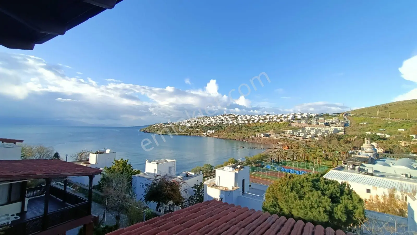 Bodrum Muğla Bankev Sahil Sitesi Bağla Koyu Yakını Satılık Villa
