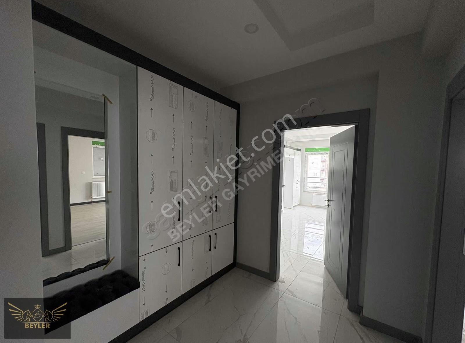 Serik Gedik Mevkiinde Havuzlu Site 2+1 Sıfır Lüks Kiralık Daire - Görsel 9