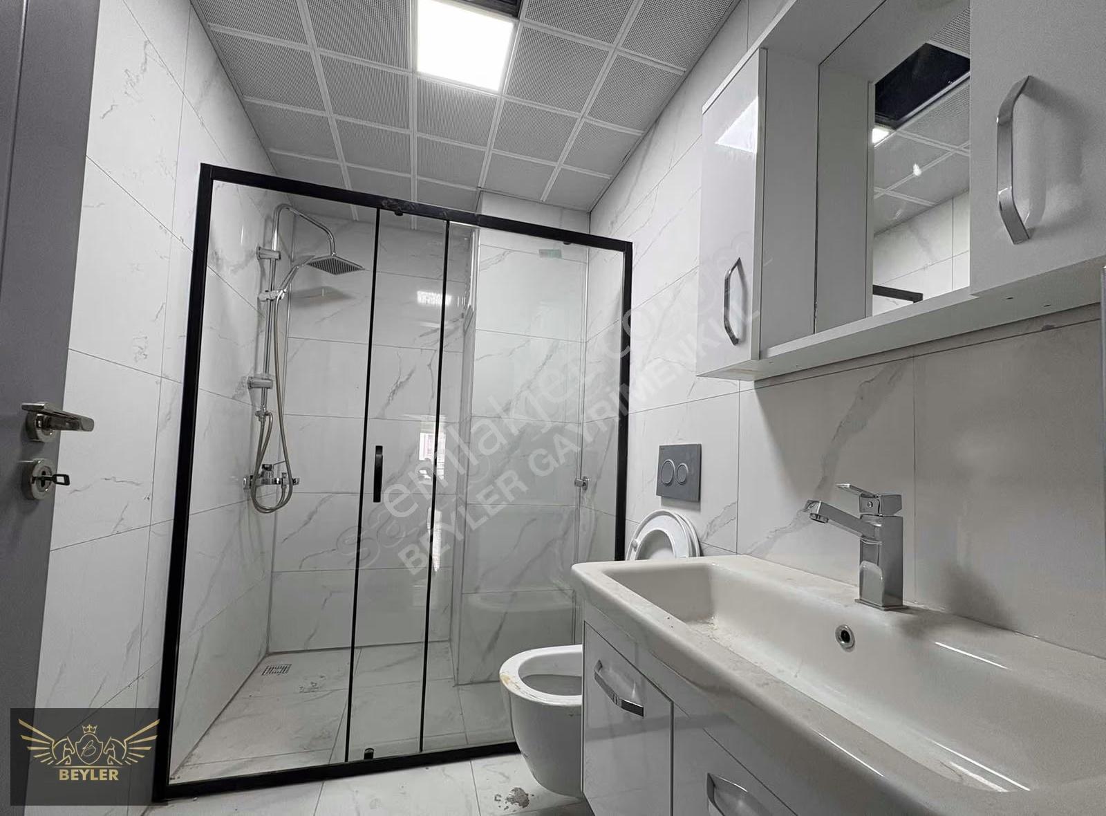Serik Gedik Mevkiinde Havuzlu Site 2+1 Sıfır Lüks Kiralık Daire - Görsel 23