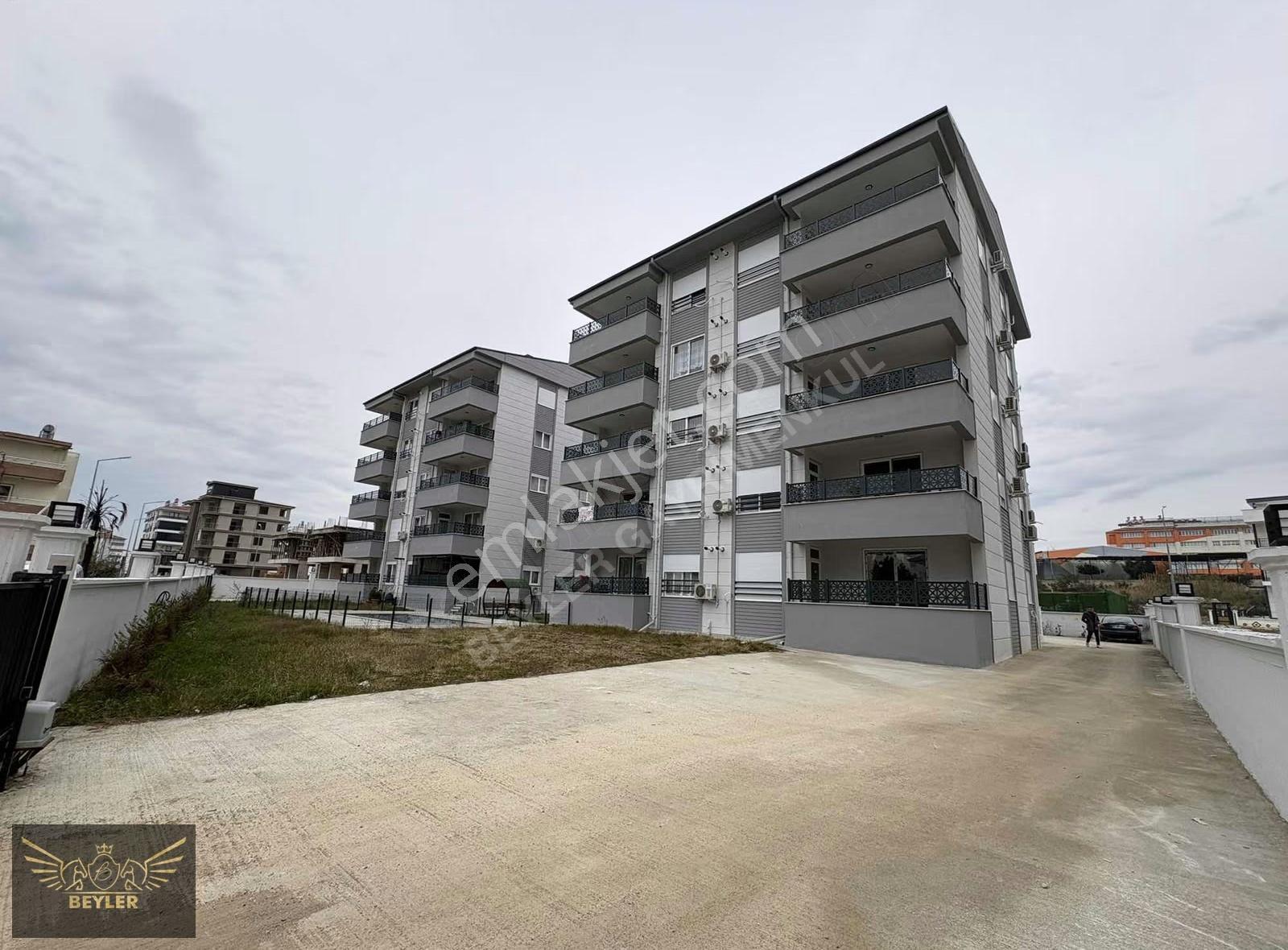 Serik Gedik Mevkiinde Havuzlu Site 2+1 Sıfır Lüks Kiralık Daire - Görsel 18