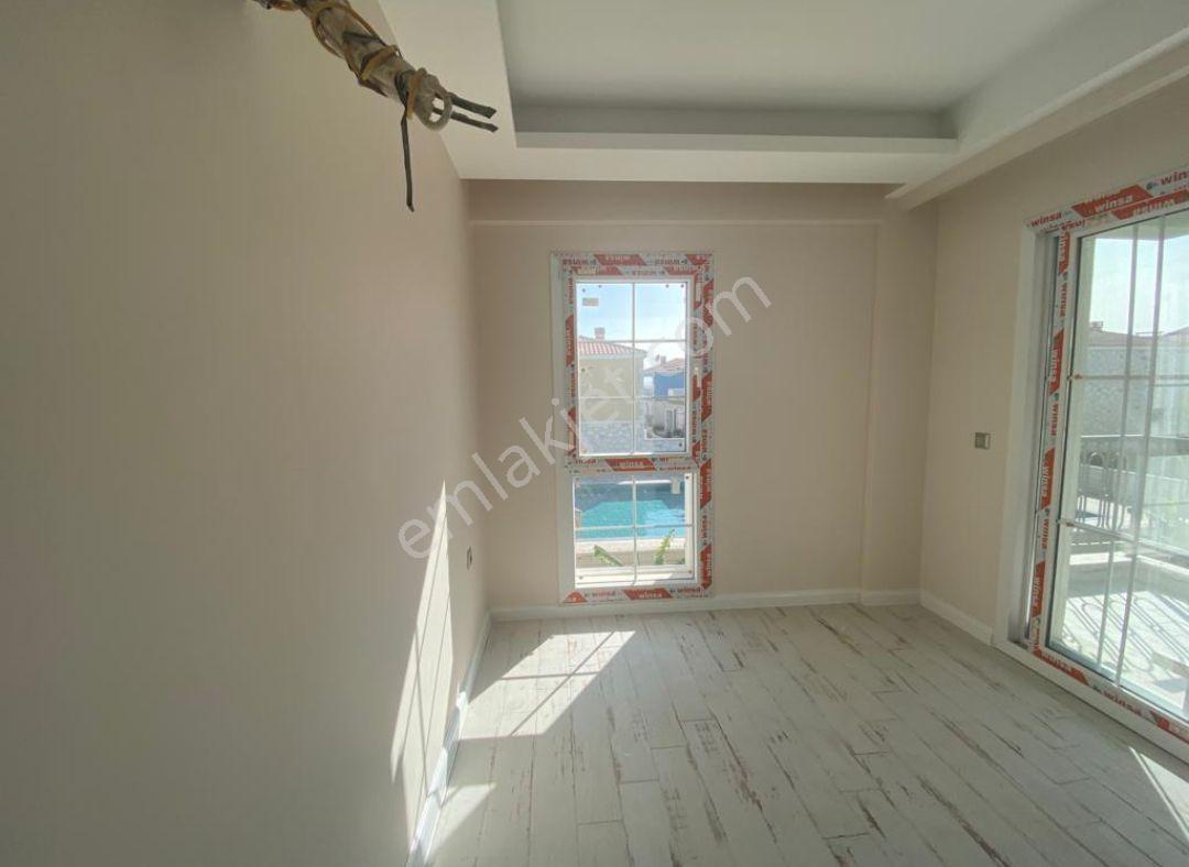Taş Emlak'tan Sarımsaklıda Denize Sıfır Villalar - Görsel 13