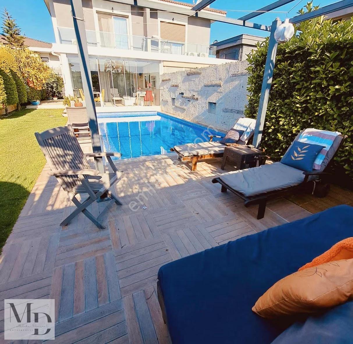 Alaçatı/ılıca Bölgesinde Özel Havuzlu Müstakil Havuzlu Villa - Görsel 7