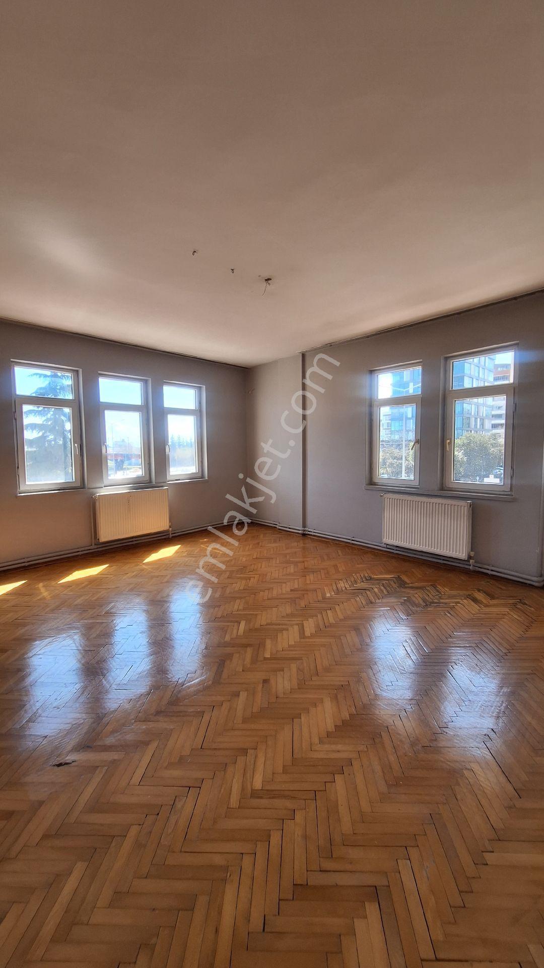 Gençlik Parkı Cephe Kiralık 3+1 - Görsel 8