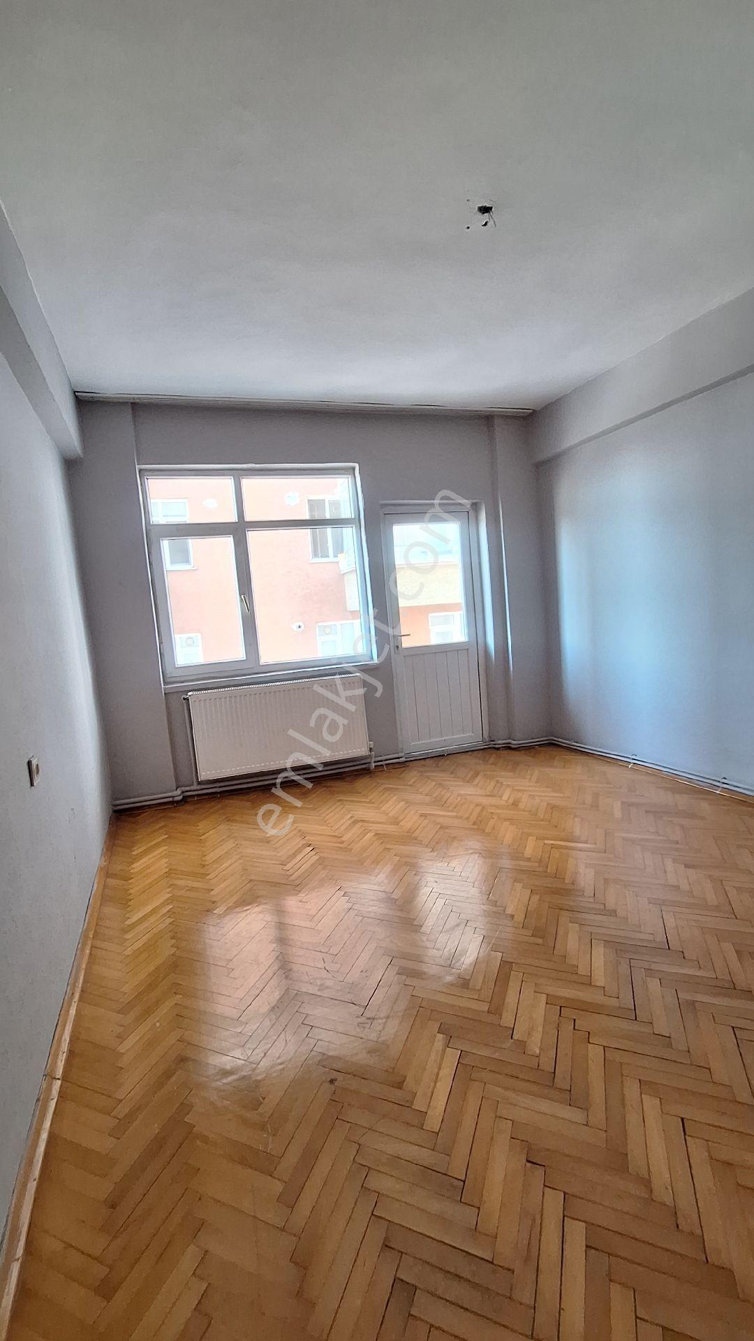 Gençlik Parkı Cephe Kiralık 3+1 - Görsel 19