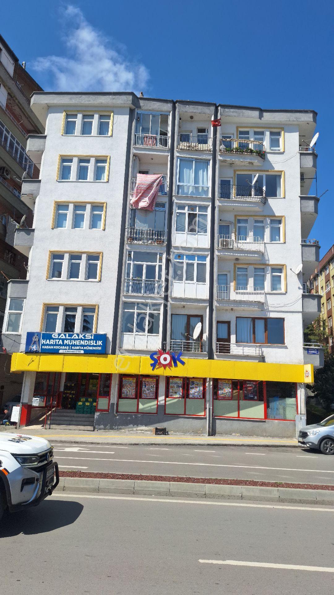 Gençlik Parkı Cephe Kiralık 3+1
