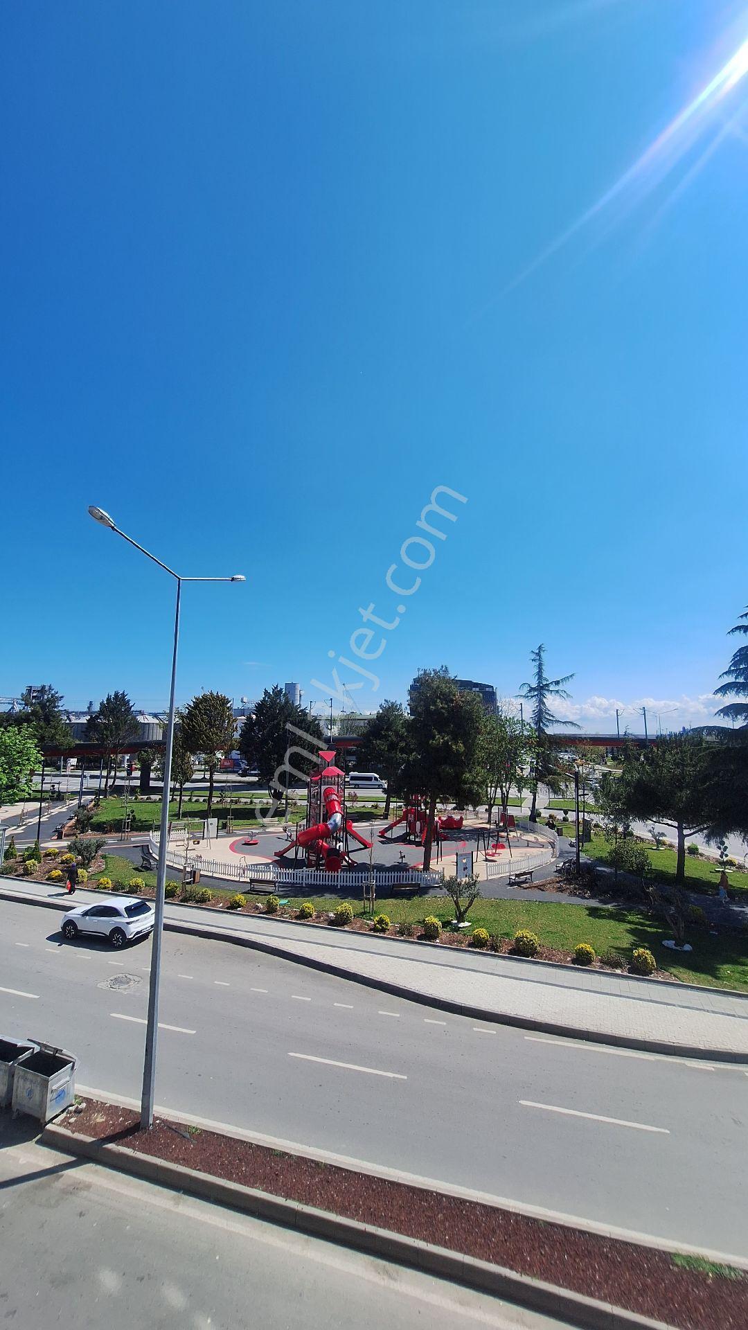 Gençlik Parkı Cephe Kiralık 3+1 - Görsel 13