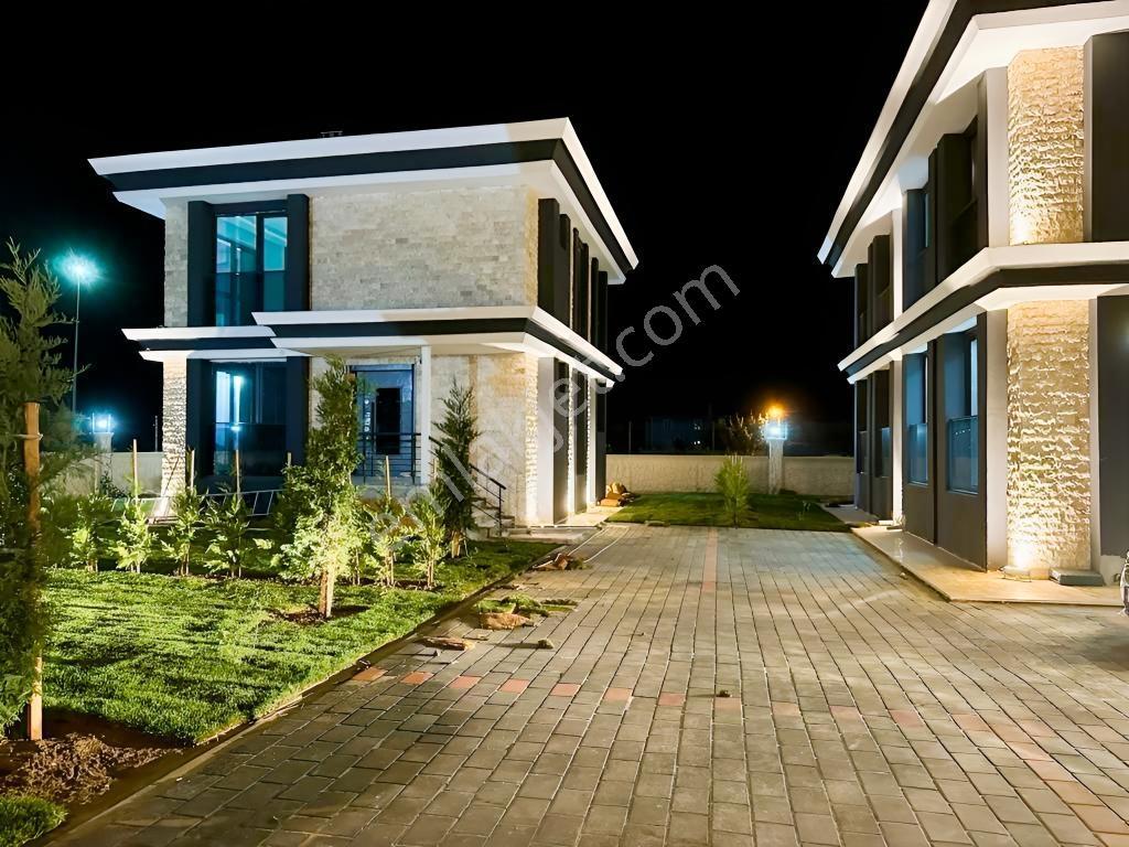 Gelibolu Eğritaşta Site İçi Sıfır 3+1 Lüks Villa - Görsel 22