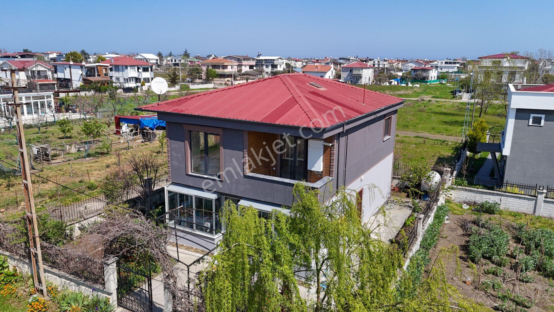 Sahil Tarafında Müstakil Bahçeli Konseptli 3+1 Sıfır Daire - Görsel 2