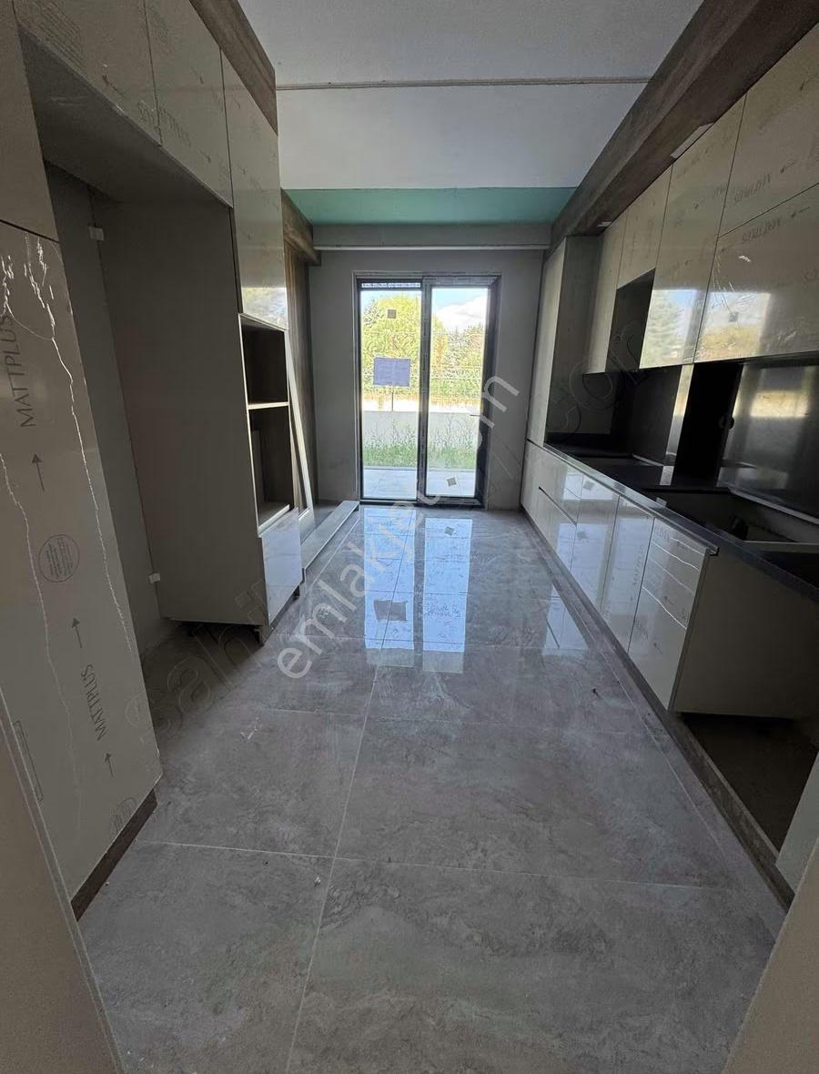 Çerkezköy Ambardere'de Site İçinde Lüks Villa - Görsel 9