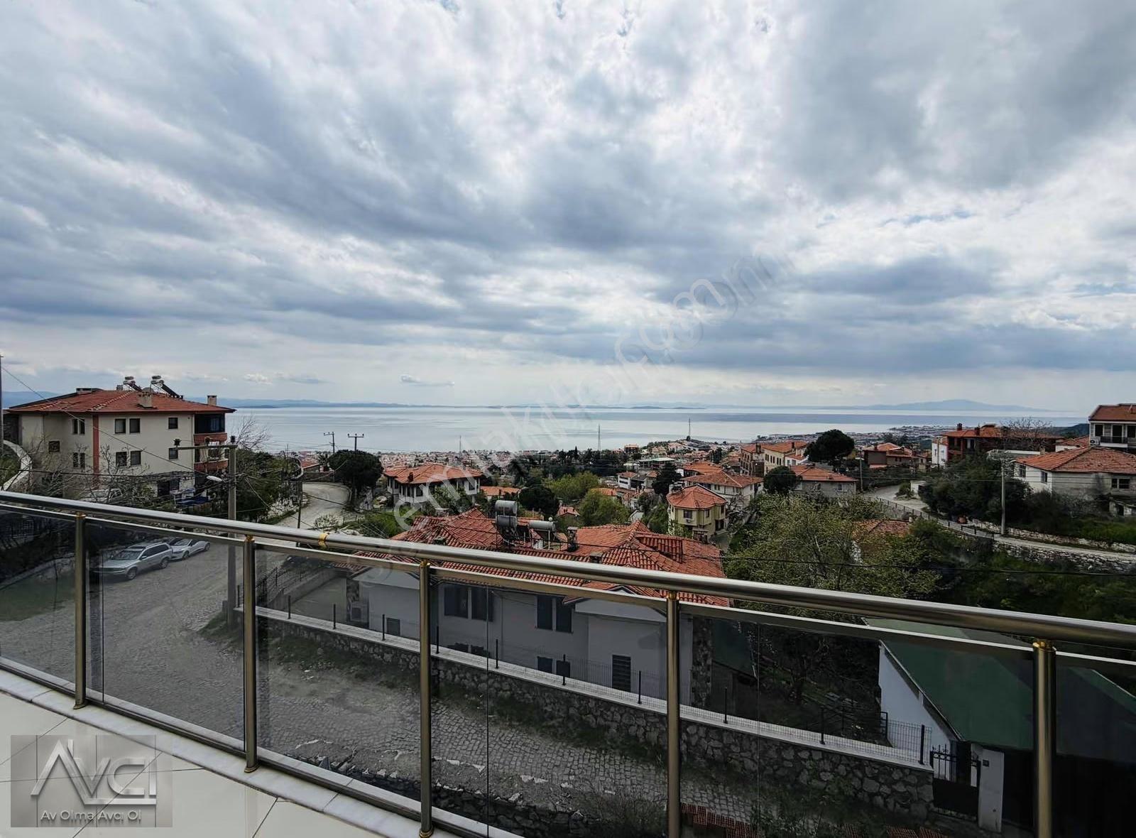 Avcı'dan Altınoluk 5+1 Full Manzara Triplex Villa Kapalı Otopark - Görsel 14