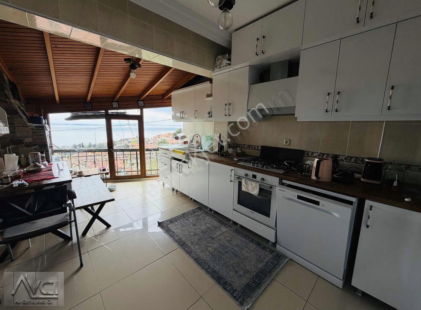 Avcı'dan Altınoluk 5+1 Full Manzara Triplex Villa Kapalı Otopark - Görsel 22