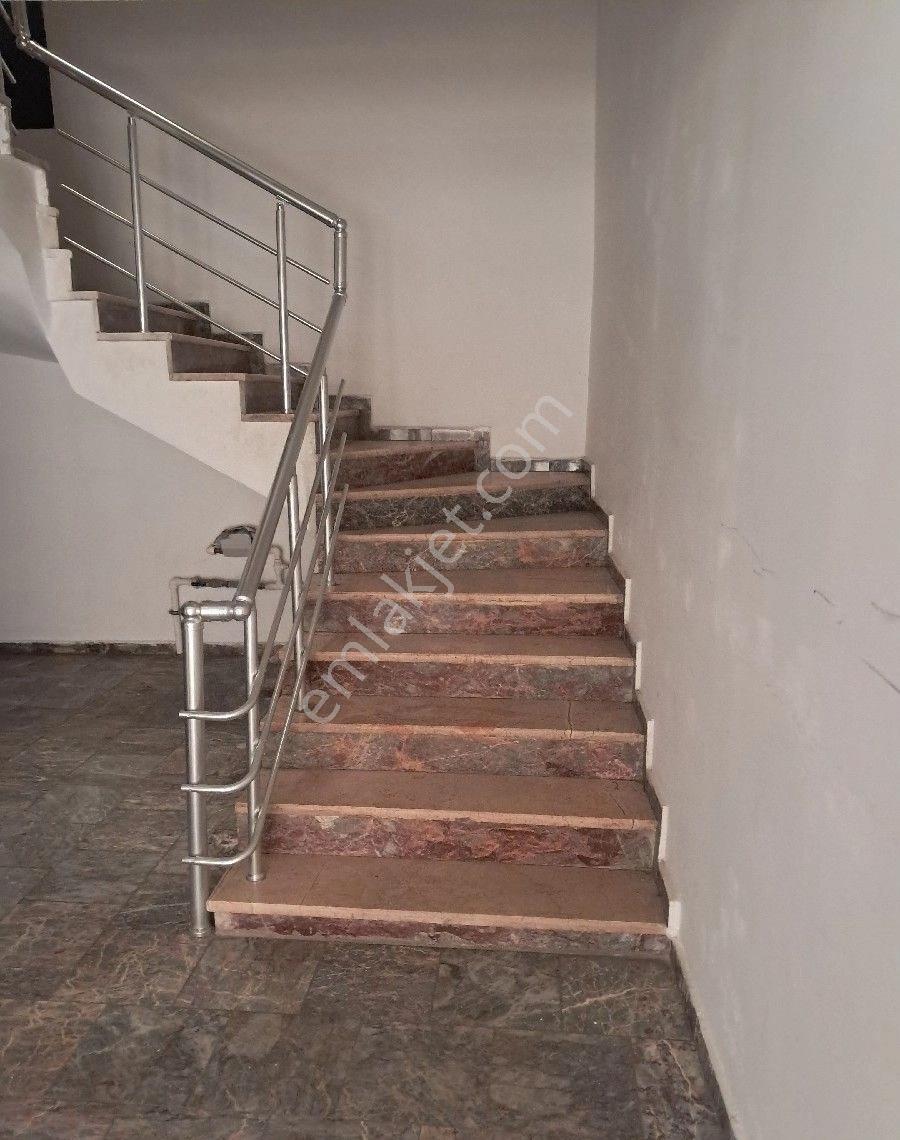 Duygu Emlaktan Kiralıkbüyükdere Ogü Yakını Full Eşyalı 1+1 Bakımlı Daire - Görsel 12