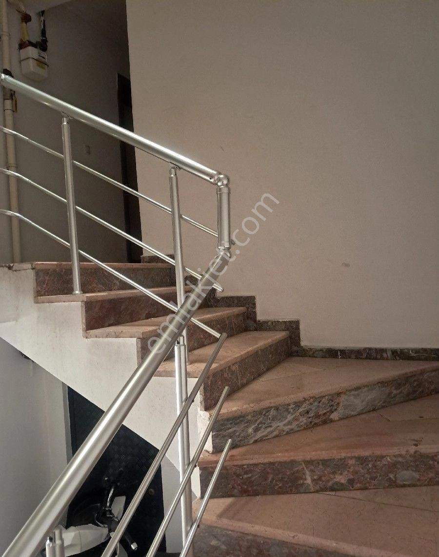 Duygu Emlaktan Kiralıkbüyükdere Ogü Yakını Full Eşyalı 1+1 Bakımlı Daire - Görsel 3