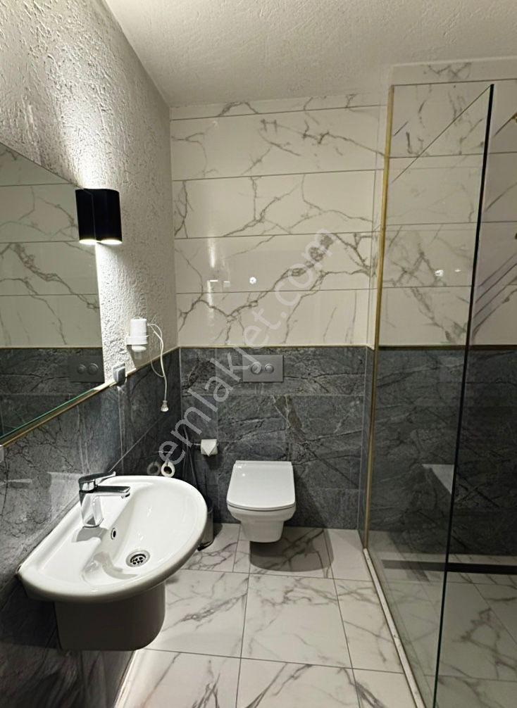 Jakuzili Lüks Oda – Günlük Kiralık, Şehir Merkezinde 7/24 Hizmetinizde - Görsel 15