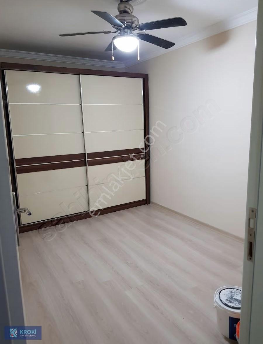 Krokiden Bölge Metro Yakını Satılık Temiz 2+1 Daire - Görsel 10