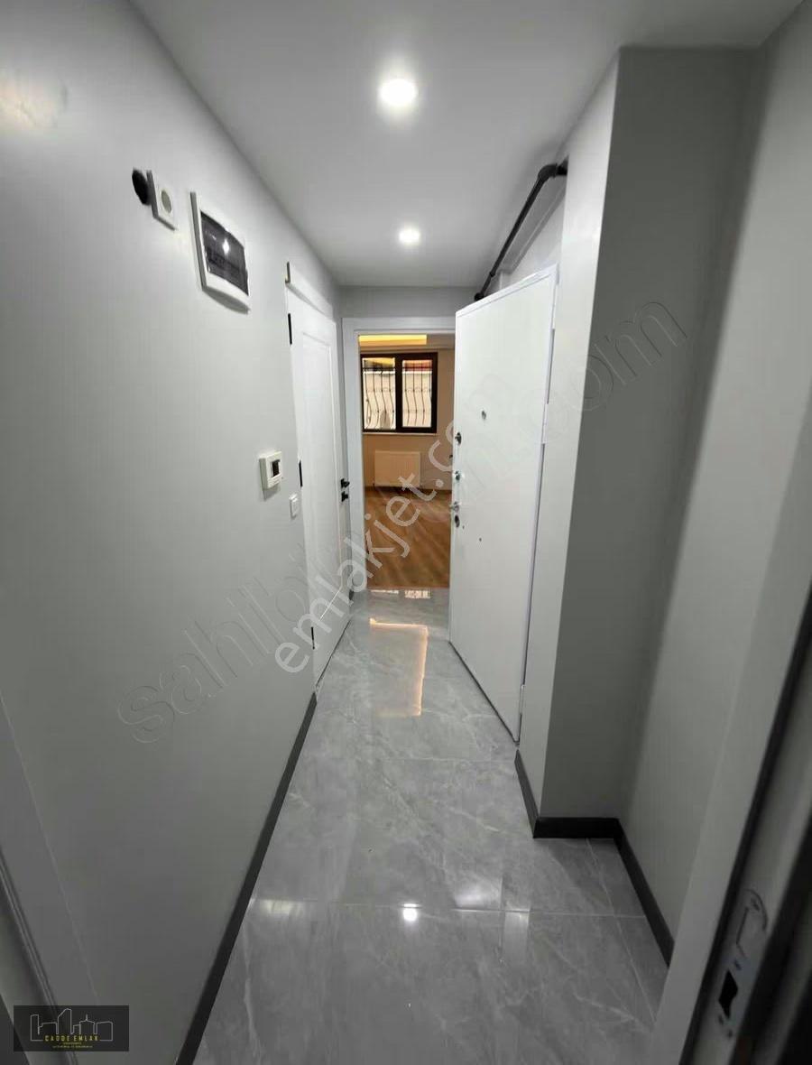 Cadde Emlak Yenimahalle Kurumsala 1+1 Yüksek Caam Bahçe Katı - Görsel 8