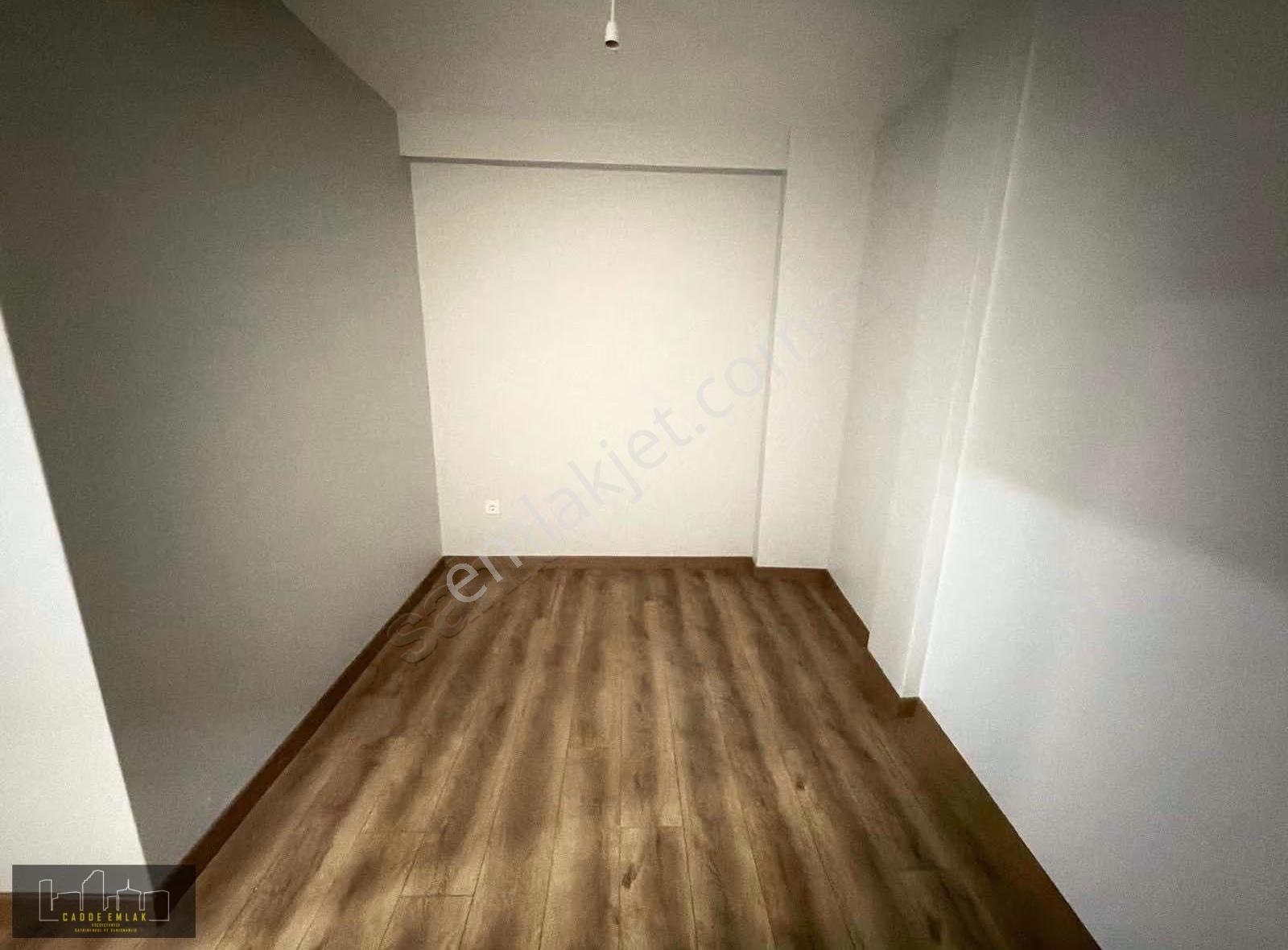 Cadde Emlak Yenimahalle Kurumsala 1+1 Yüksek Caam Bahçe Katı - Görsel 16