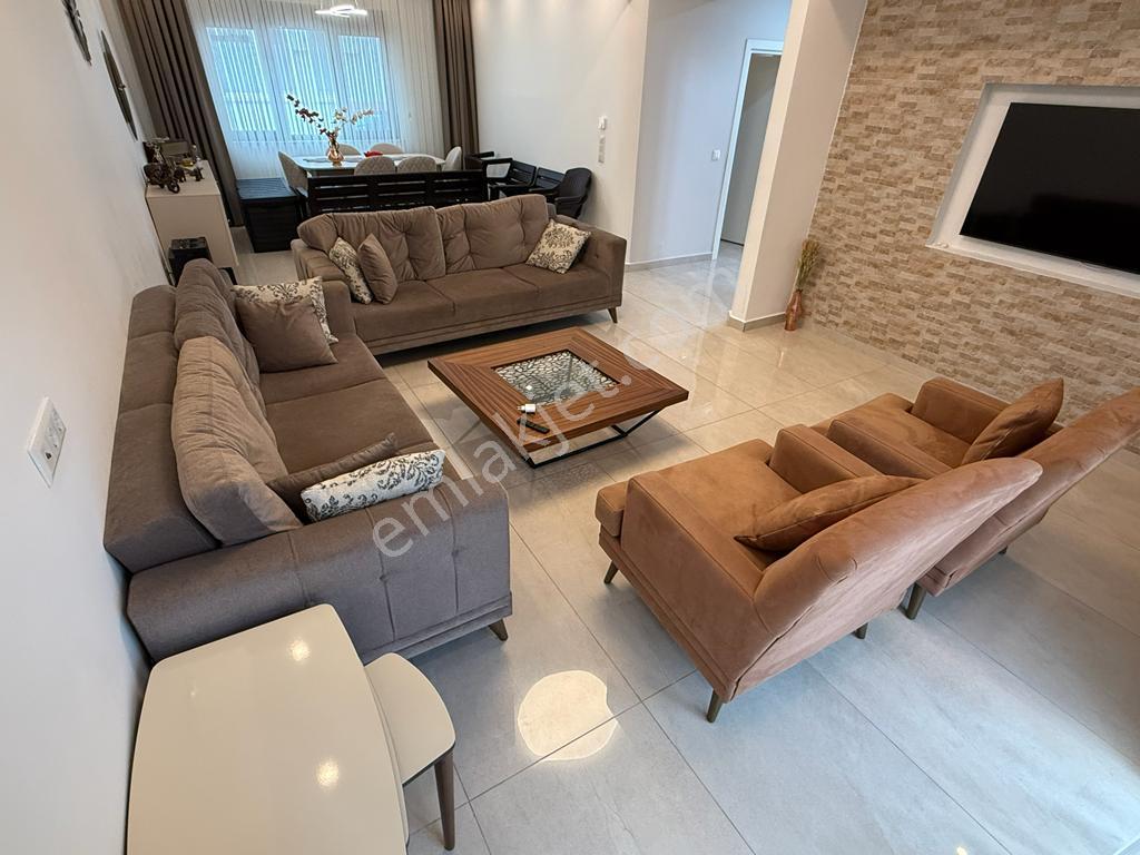 Trabzon Akçaabat Söğütlü'de Satılık Villa - Görsel 7