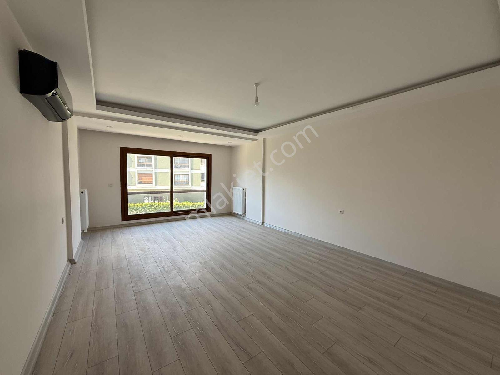 Uygandan Cumhuriyet Mah. 175m² 3+1 Havuzlu Site Ultra Lüx Arakat - Görsel 7