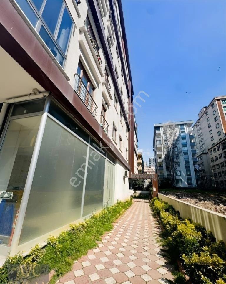 Küçükçekmece Fatih Mah. 6 Yıllık Genç Binada Satılık 3+1 Daire - Görsel 23