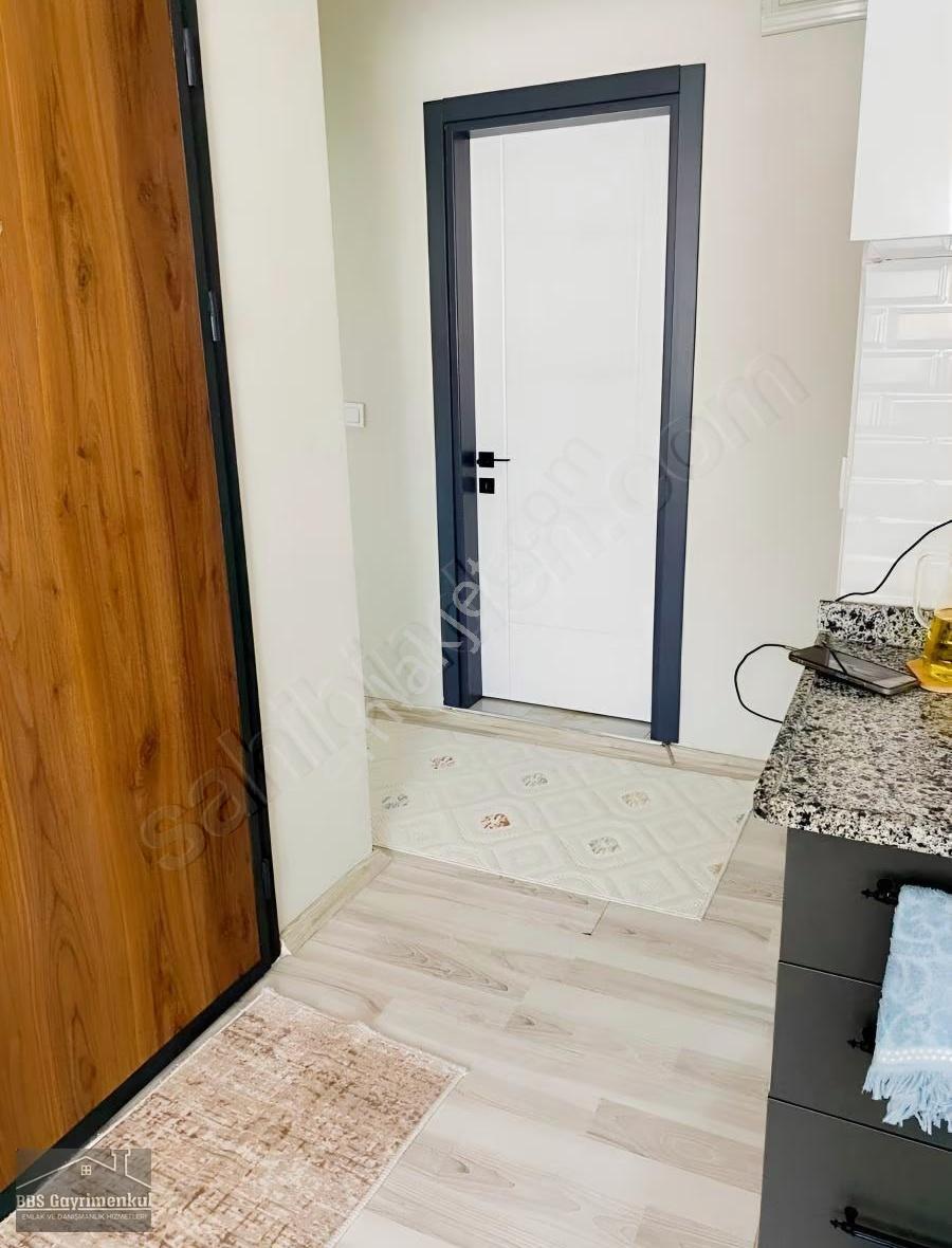 2+1 Açık Mutfaklı Hazır İçinde Kiracısı Olan Satılık Daire - Görsel 6