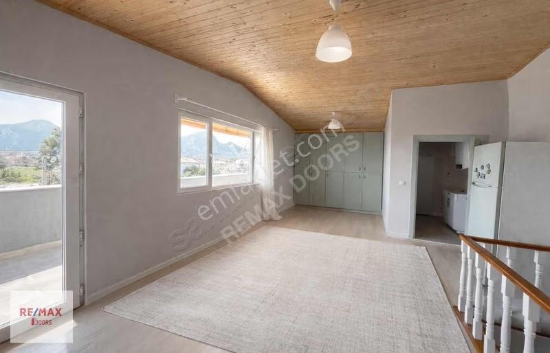 Döşemealtı Düzlerçamı Satılık Tripleks İkiz Villa - Görsel 3