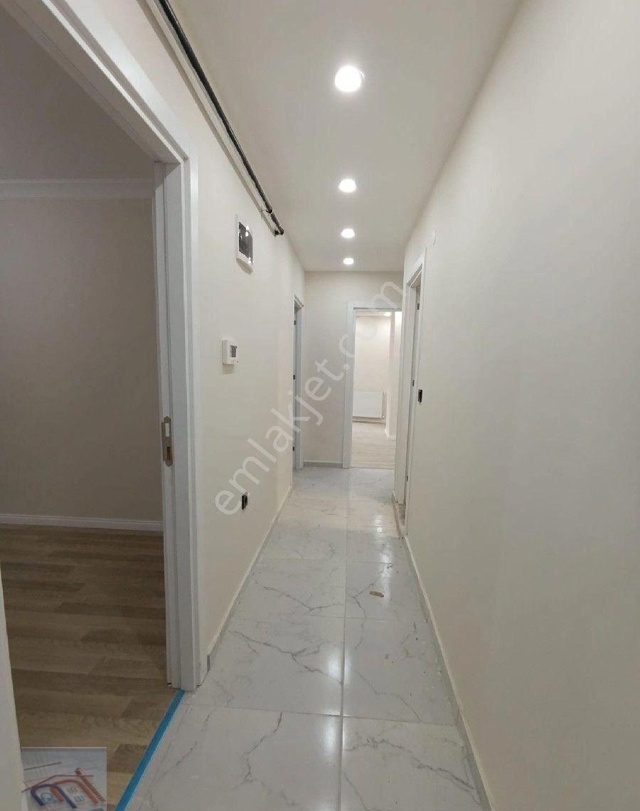 Cennet Mahallesi'nde 2+1 Ön Cephe Sıfır Daire - Görsel 9
