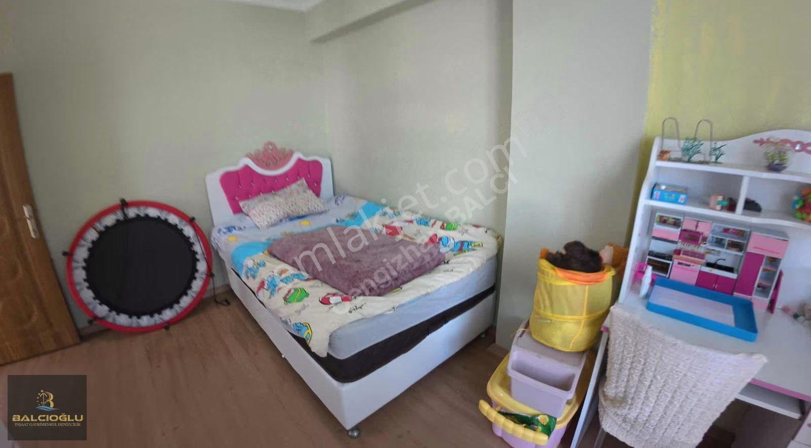 Balcıoğlundan Merkez Plajda Müstakil Geniş Bahçeli Dubleks Villa - Görsel 32