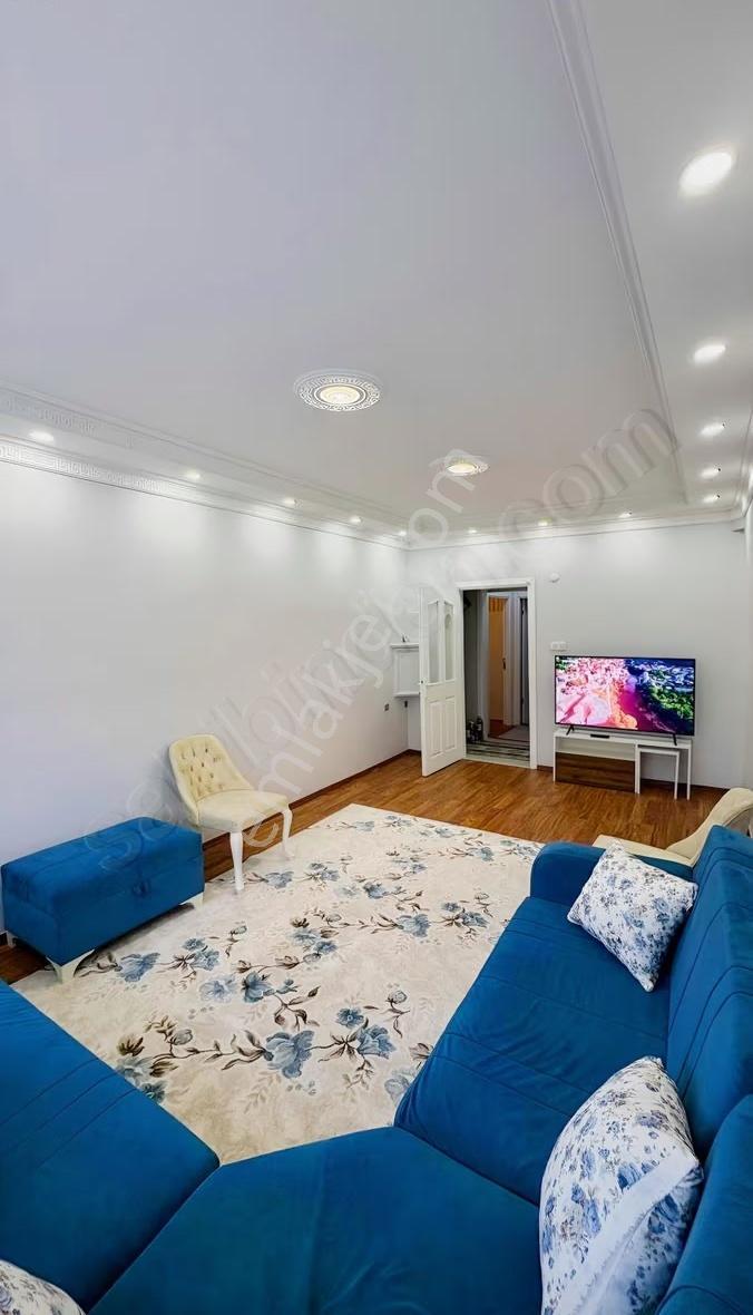 Bayrampaşa Yenidoğan'da Eşyalı Kiralık 2+1 Daire - Görsel 4