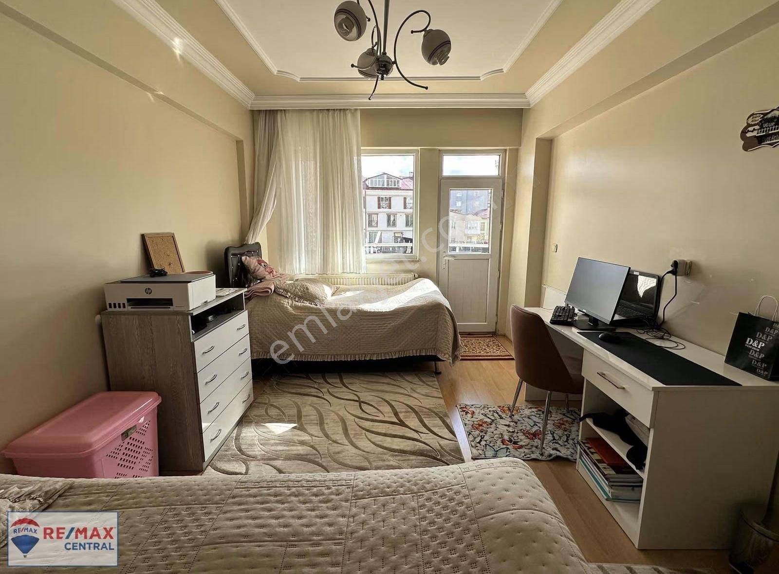 Remax Central'dan Ece Mahallesi Merkeze Yakın Satılık Daire - Görsel 5