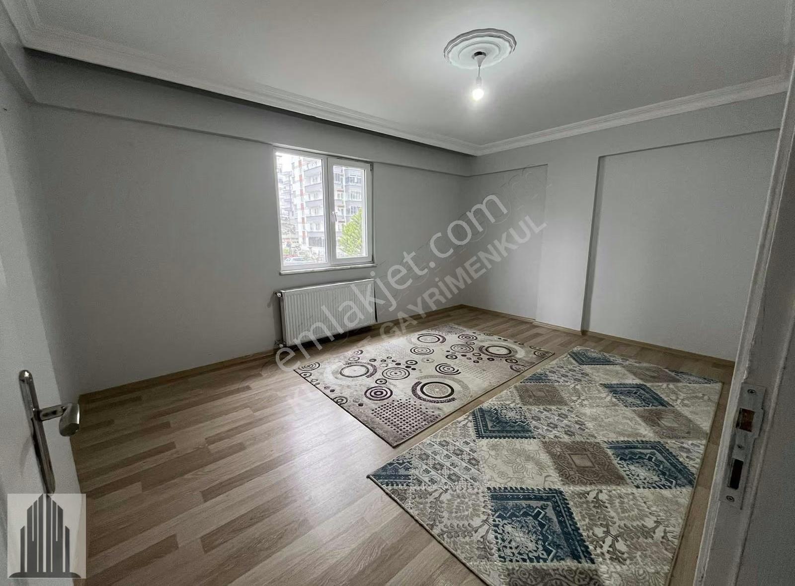 Kışla'da Kiralık 2+1 Daire, 110m², Ara Kat, Ulaşım Avantajlı - Görsel 13