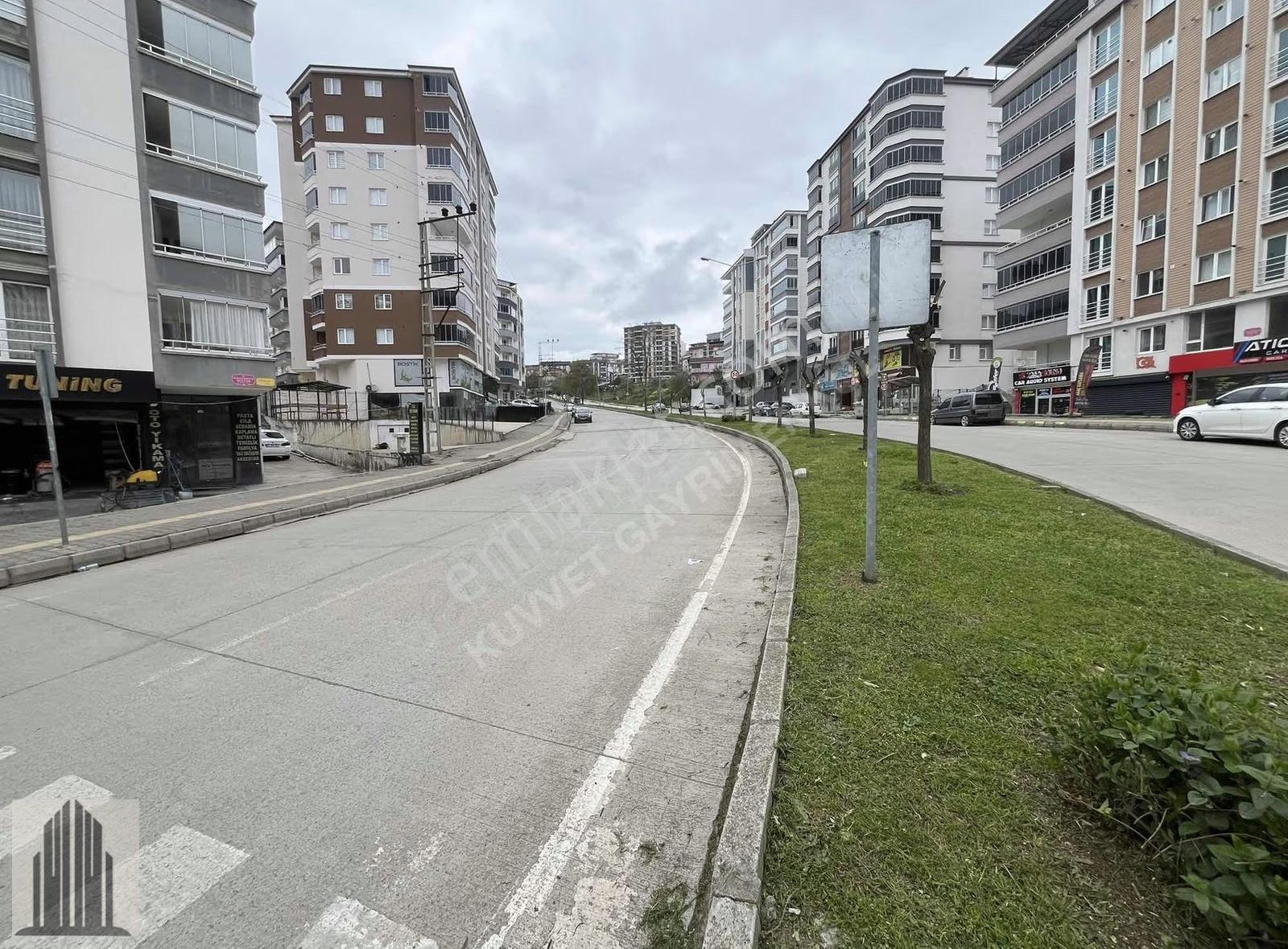 Kışla'da Kiralık 2+1 Daire, 110m², Ara Kat, Ulaşım Avantajlı - Görsel 6