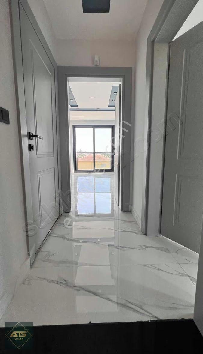 Marinaya En Yakın Satılık Villa - Görsel 13