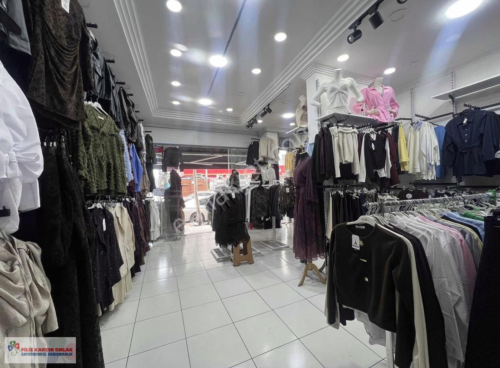 Bağcılar Yürüyüş Yolu Sonu Devren Kiralık Bayan Gym Mağazası - Görsel 7