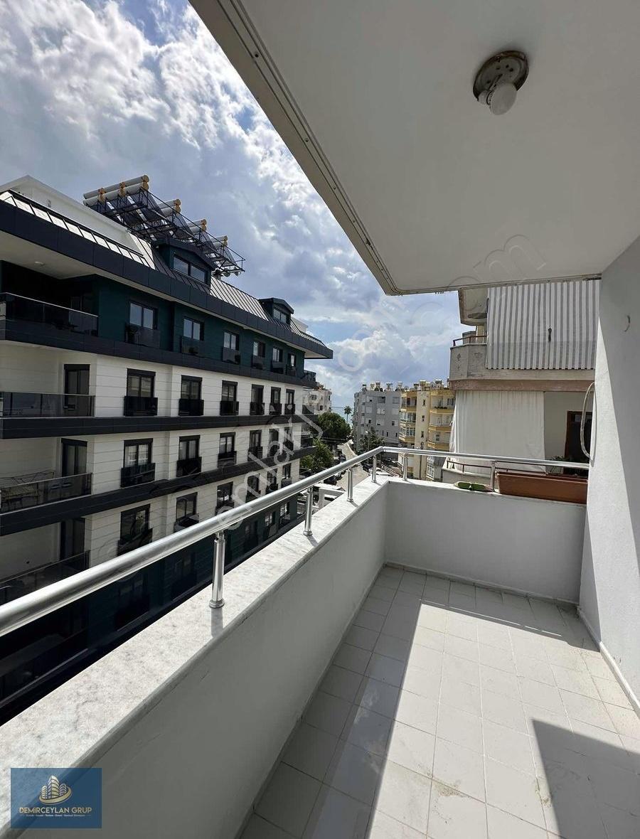 Denize 50 Metre Merkezde 2+1 Boş Daire - Görsel 22