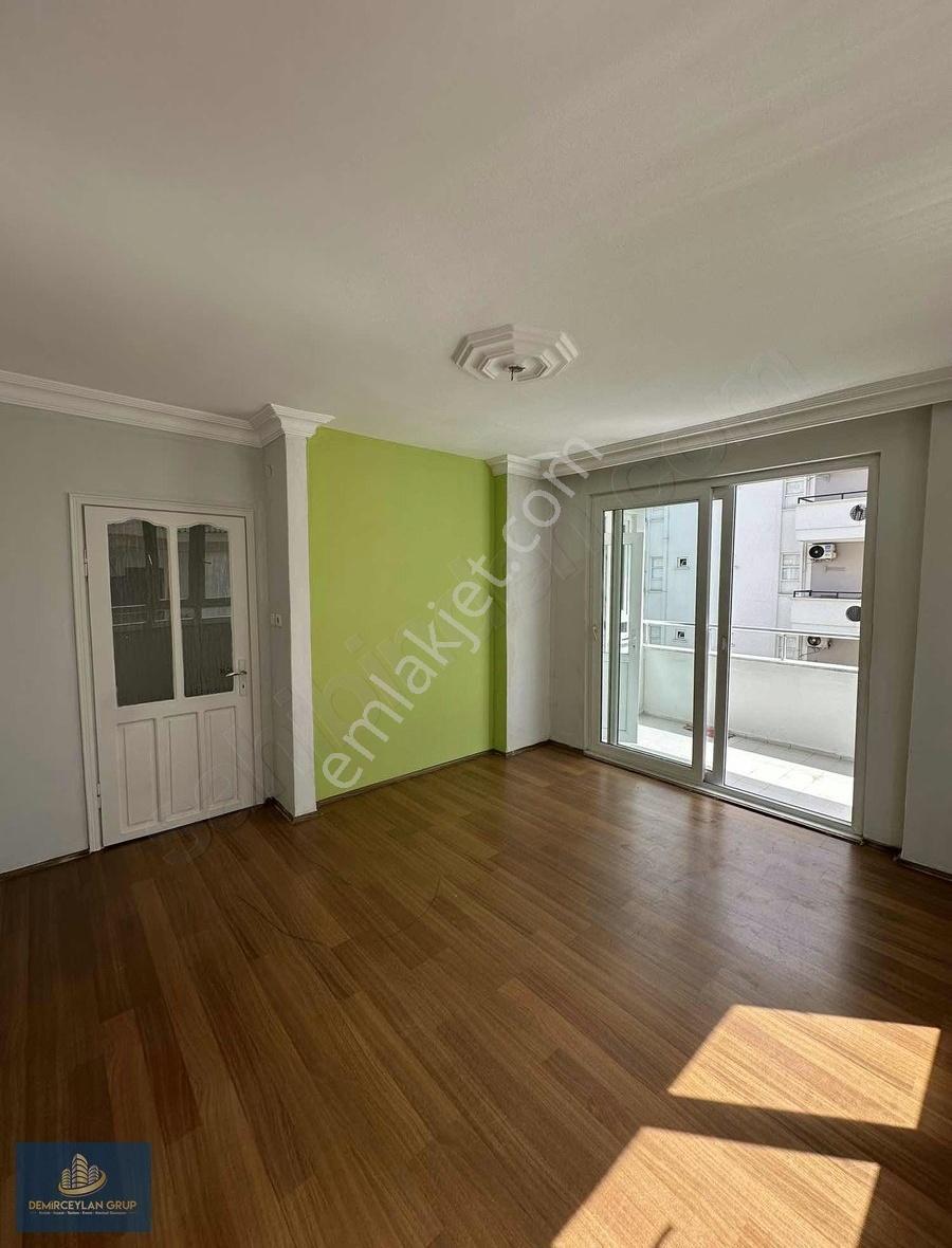 Denize 50 Metre Merkezde 2+1 Boş Daire - Görsel 6